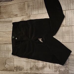 Skinny Velvet jean style